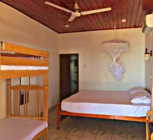 Blue Corals Beach Bungalow Matara Quarto foto